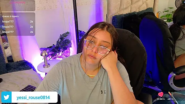 Sabrina_Saturn Live Sex Cams