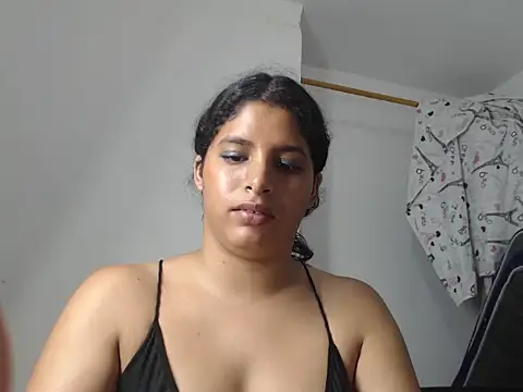 sexyhot20xxx Live Sex Cams