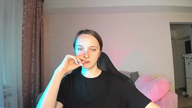 RouseReed Live Sex Cams