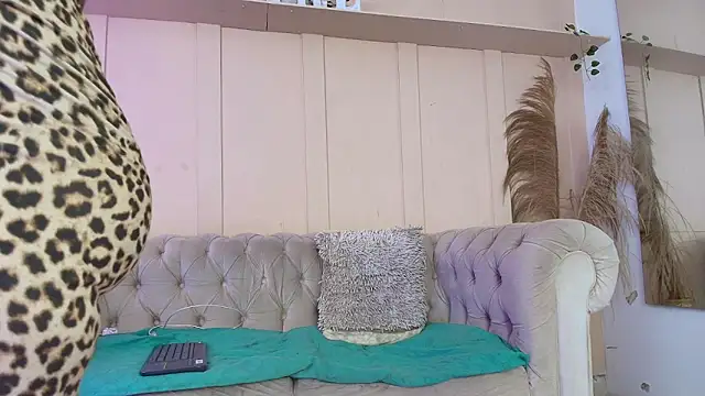 miranda_villa Live Sex Cams
