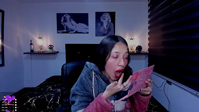 Valeria_roussi Titlicking page 2