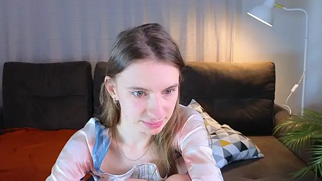 kaleriyaa_ Live Sex Cams