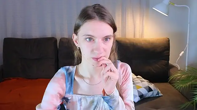 kaleriyaa_ Live Sex Cams