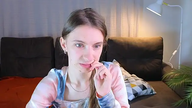kaleriyaa_ Live Sex Cams