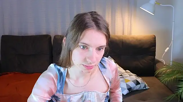 kaleriyaa_ Live Sex Cams