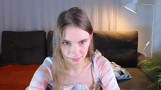 kaleriyaa_ Live Sex Cams