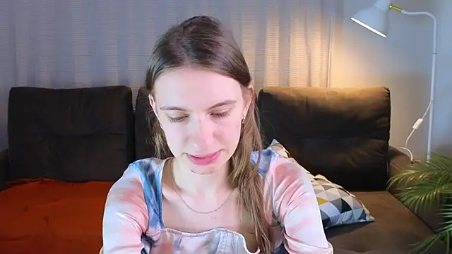 kaleriyaa_ Live Sex Cams