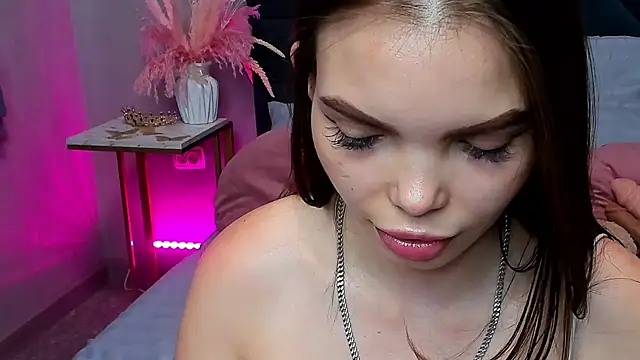 Curvy_Dynamite_ Live Sex Cams