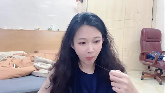 美女NiNi-baby520在线直播