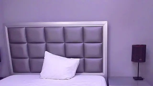 HellennSweet Live Sex Cams