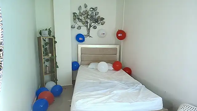 Nitzahills Live Sex Cams
