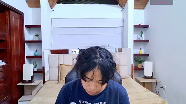 laureentt_ Live Sex Cams
