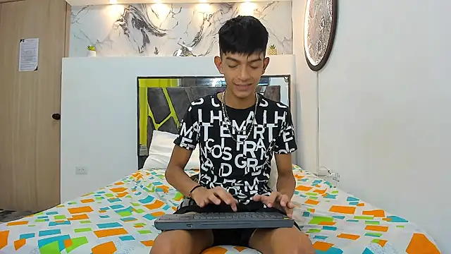 PRETTY_SEX1 Guys page 3