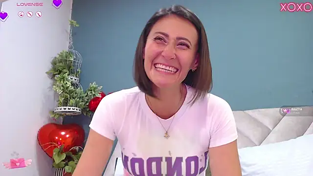 SharisWillian Live Sex Cams