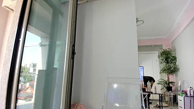MayaHellen Live Sex Cams