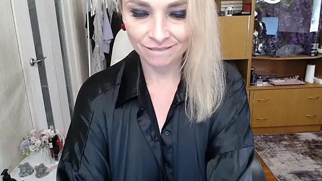 Mika_Passion Live Sex Cams