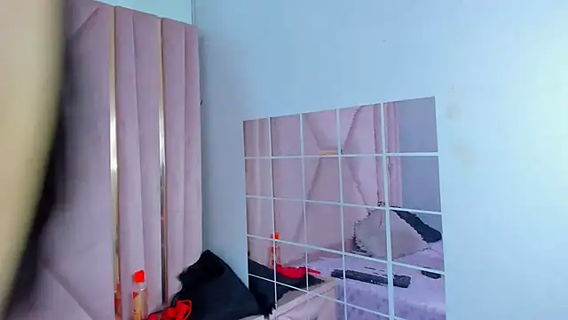 Viollet_Rush Live Sex Cams