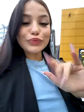 Chloe__Moon's Live Sex Cam Show