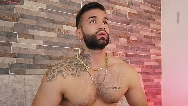 MarkHazze Hombres page 3