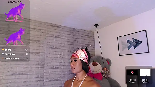 TinnaCobb Live Sex Cams