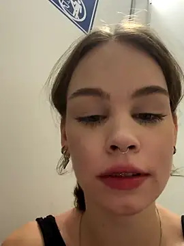 Street_young online webcam