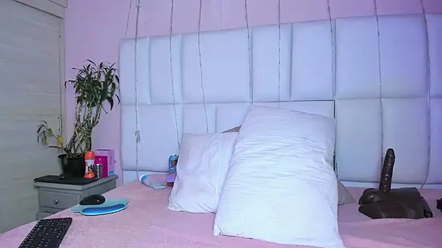 kiana_cream Live Sex Cams