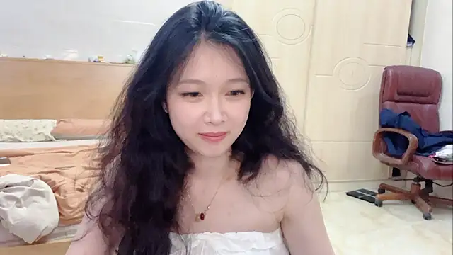 美女NiNi-baby520在线直播