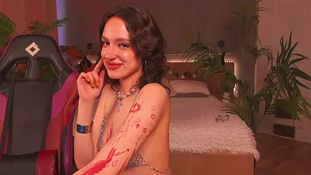 Devilinee Live Sex Cams