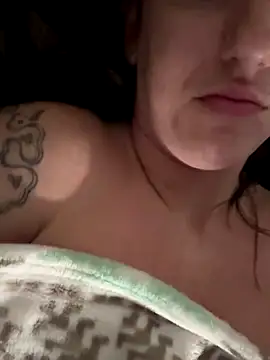 sweetsirenn's Webcam Show
