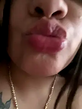 tooprettypatricia's Webcam Show