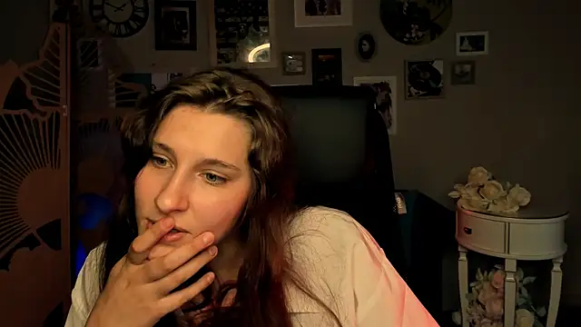 NiaghtaNiter's Webcam Show