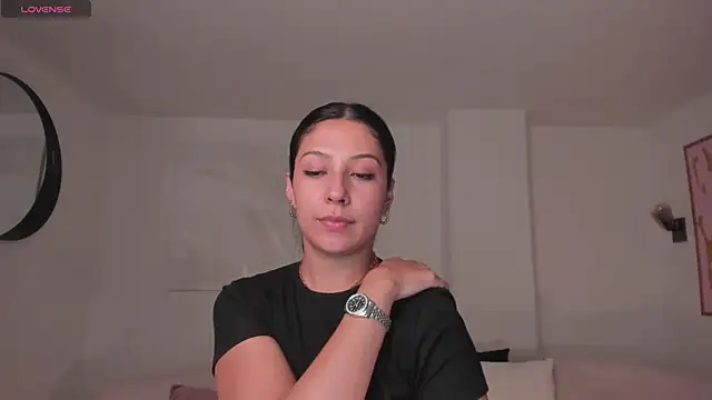 LilaWest Live Sex Cams