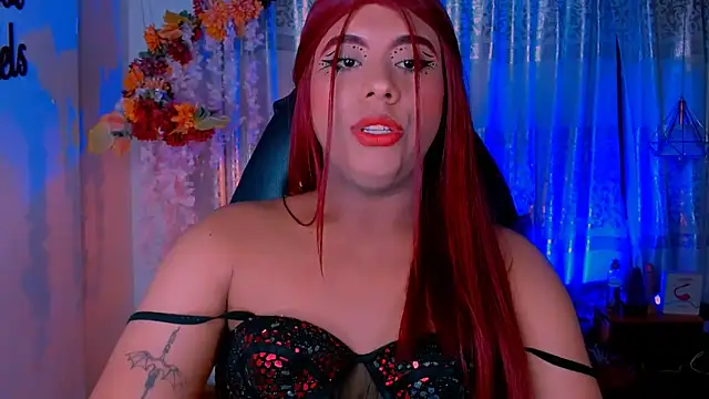 Emili_Roux's Webcam Show