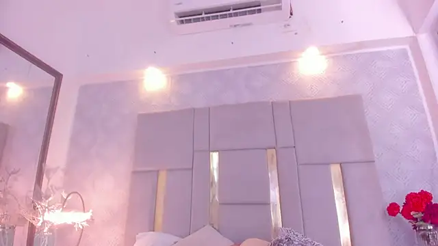 Camilaa_Sanchez_ Live Sex Cams