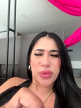 kiim_taaylor's Webcam Show