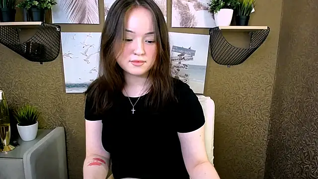 lanaloveaa Live Sex Cams