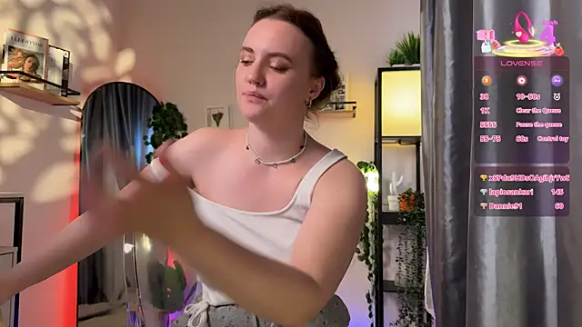 Lella_Ryann_ Live Sex Cams
