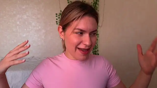 kmandarin's Webcam Show