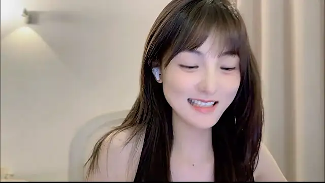 美女SHUIshui_在线直播