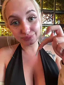Milkyy_wway's Webcam Show
