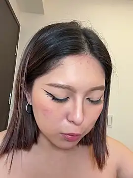 美女DandanBurgerking在线直播
