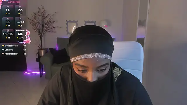 Lina_zubair Enorme Pupper page 19
