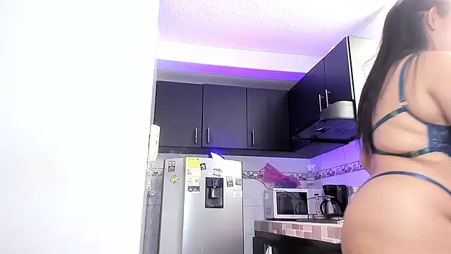 Fransheska-mon Live Sex Cams