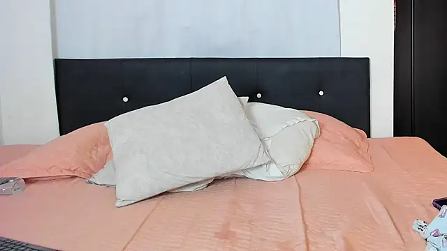 DailaSmith Live Sex Cams