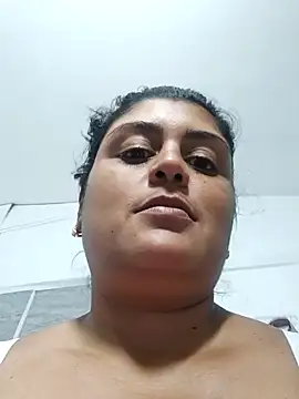 AlyDenalioficial's Webcam Show