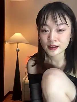 美女HanHan2455在线直播