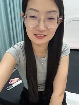 美女wangxiaoyu125216在线直播