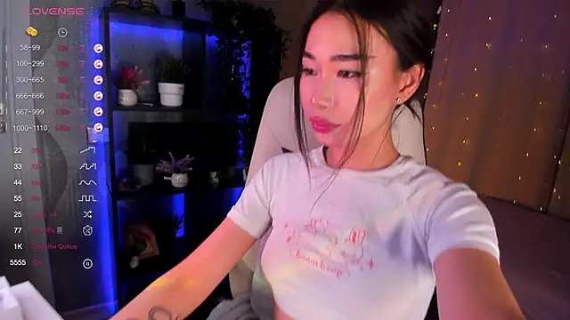 sensualily Live Sex Cams