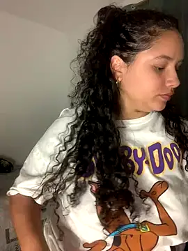 CurlyGirl_1's Webcam Show