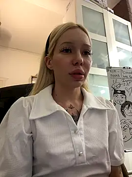 babydolll's Webcam Show